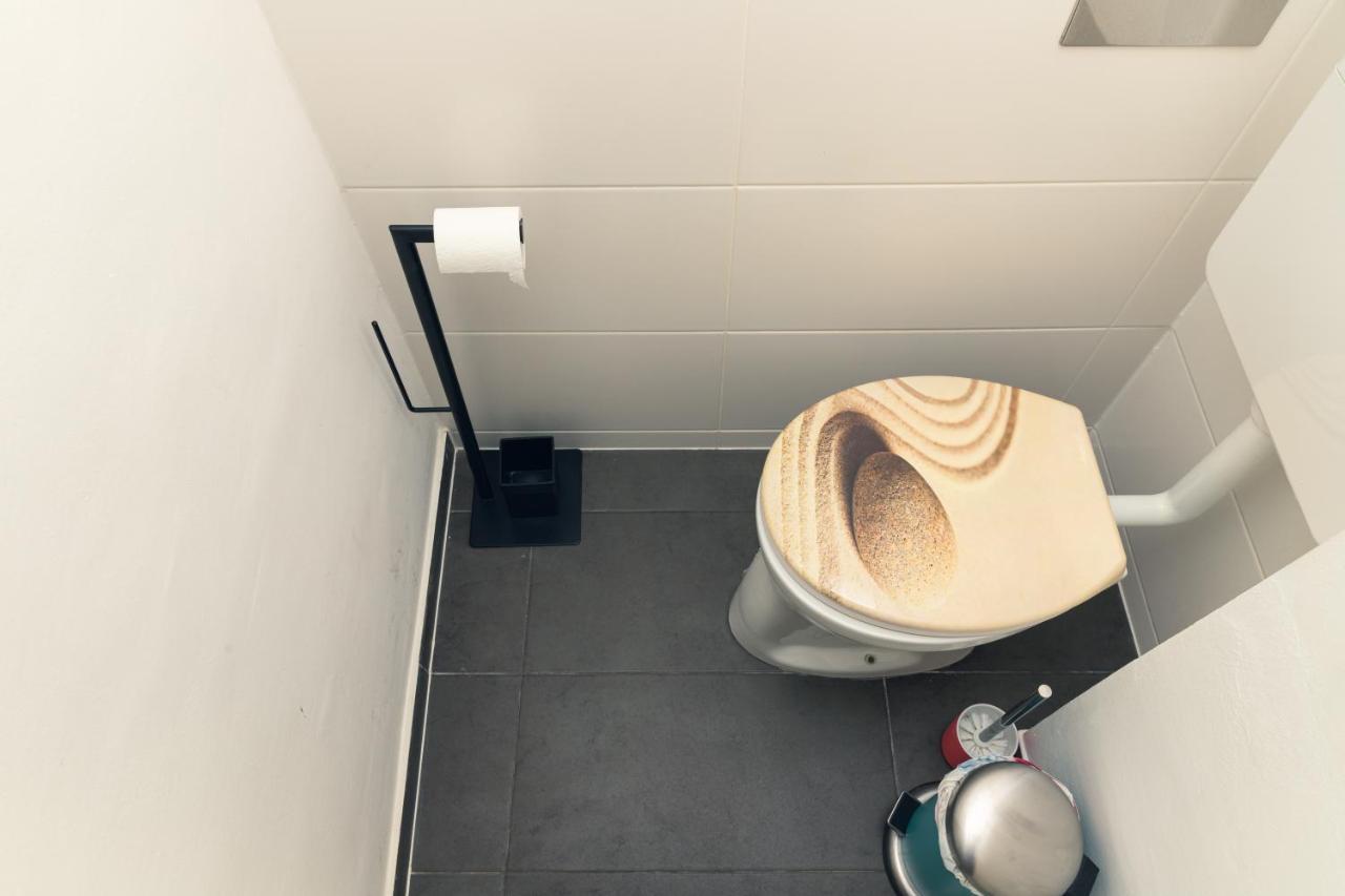 Milky Way Top Floor 2-Bedroom Apartment Air Condition Wina Bagian luar foto